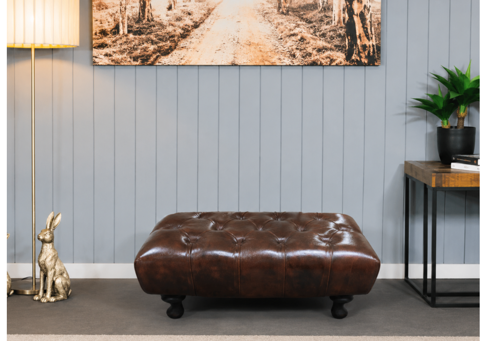 Winchester - Chesterfield Footstool Winchester - Chesterfield Footstool