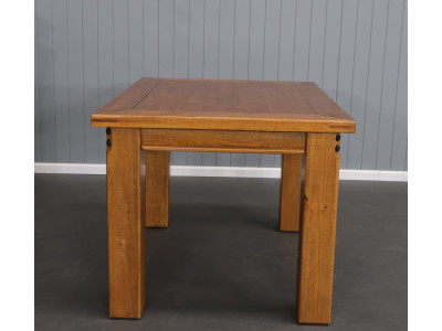 Woolshed 1200mm x 900mm  Dining Table