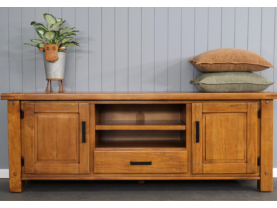 Woolshed 1840mm Wide TV Unit